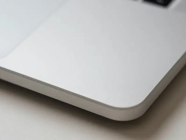 MacBook Color and Finish: Which Materials Age Best?